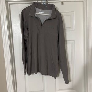 Like new Columbia 1/4 zip